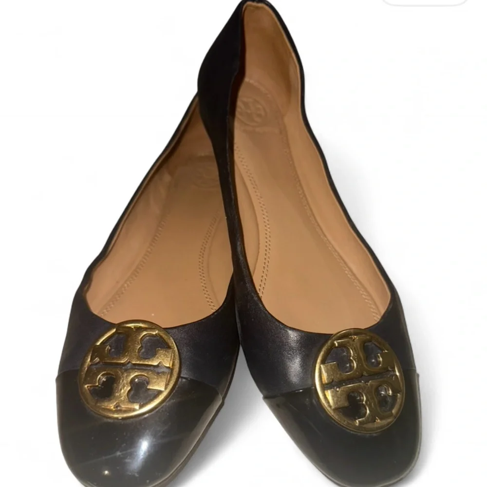Tory Burch Black Leather‎ with Gold Logo Women's Ballet Flats Size 8.5